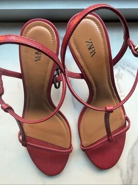 Zara Skinny Strap Sandal | size 6